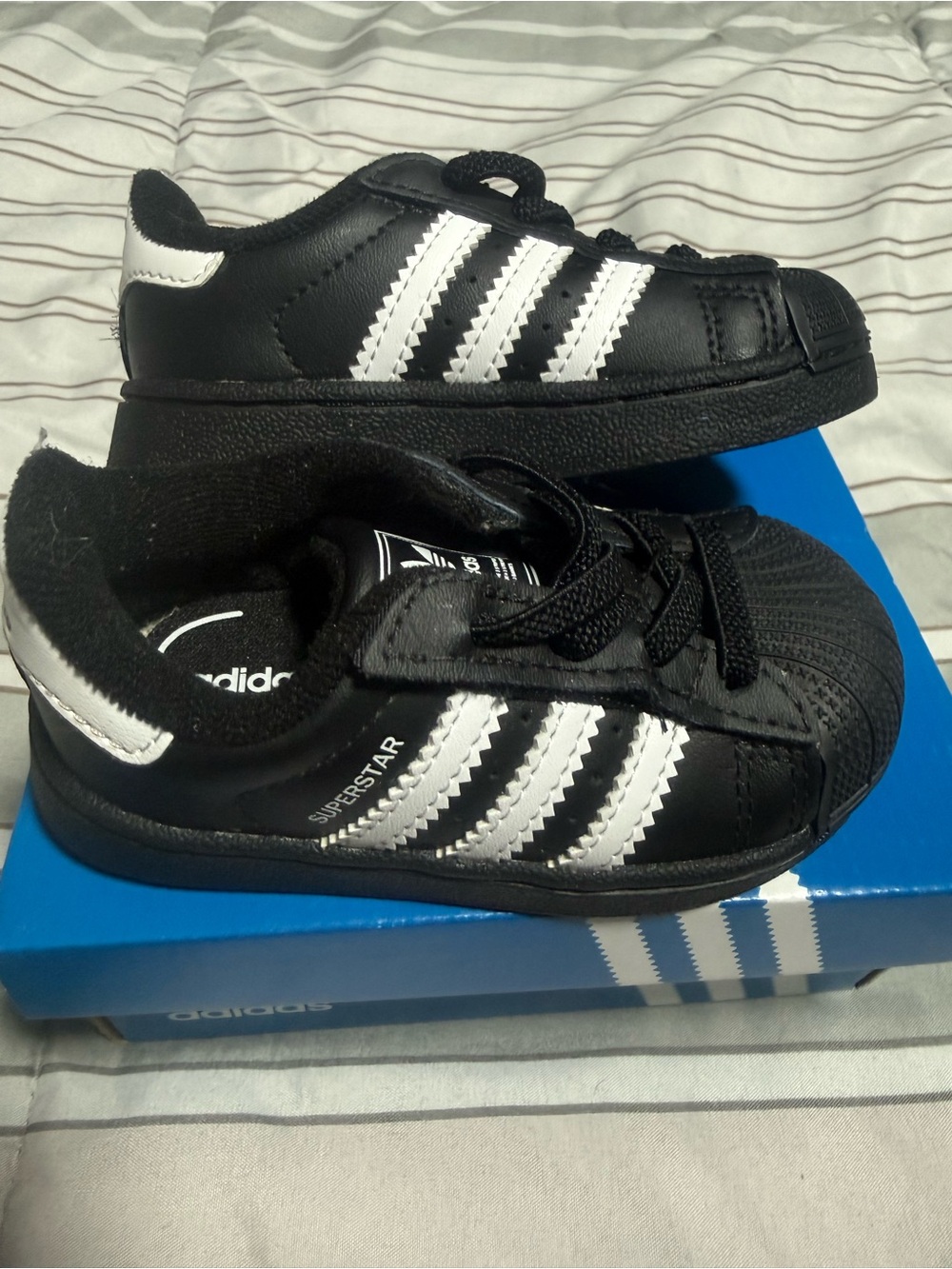 adidas Kids Superstar Sneakers - Black/White